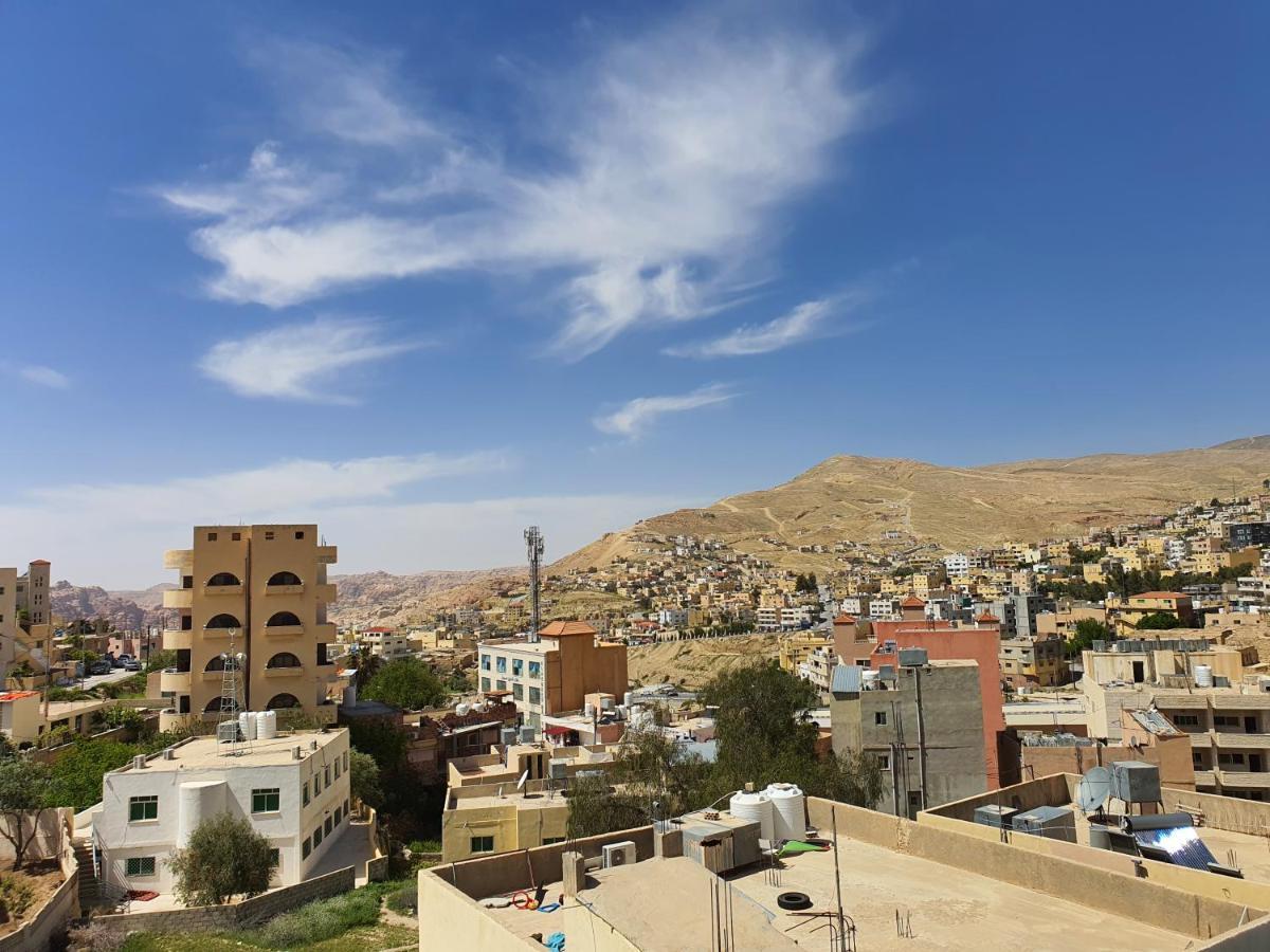 Zaina Apt Wadi Musa Exterior foto