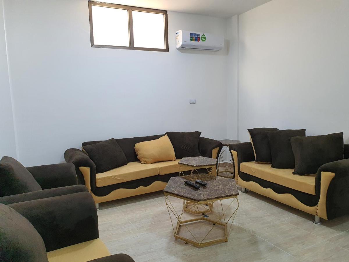 Zaina Apt Wadi Musa Exterior foto