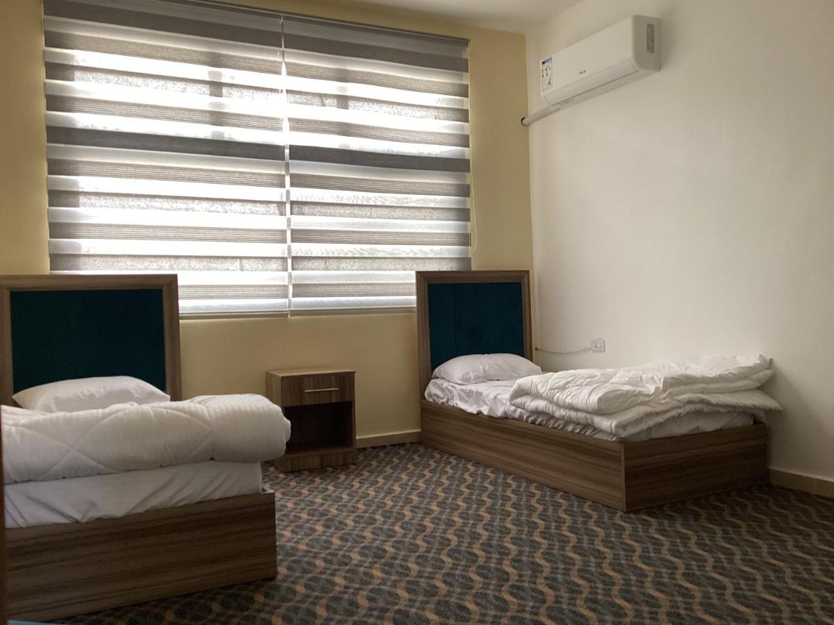 Zaina Apt Wadi Musa Exterior foto