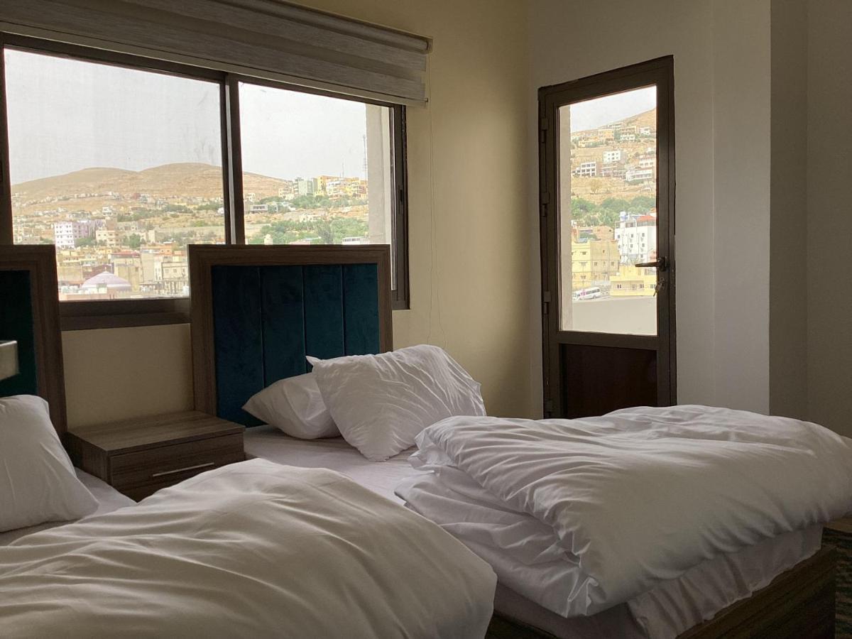 Zaina Apt Wadi Musa Exterior foto